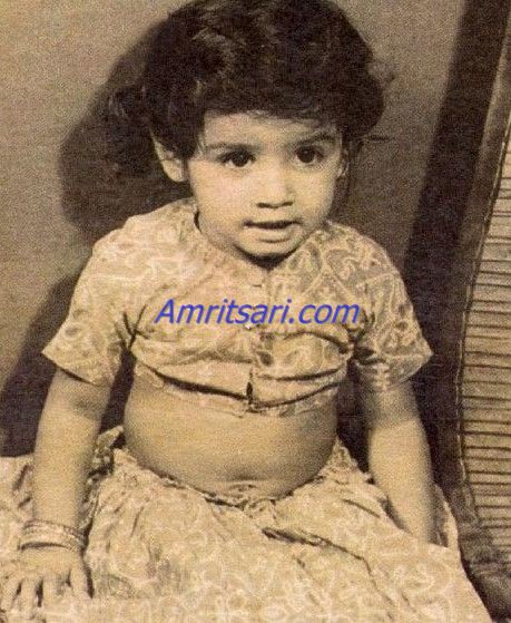 Raveena Tandon Child Baby